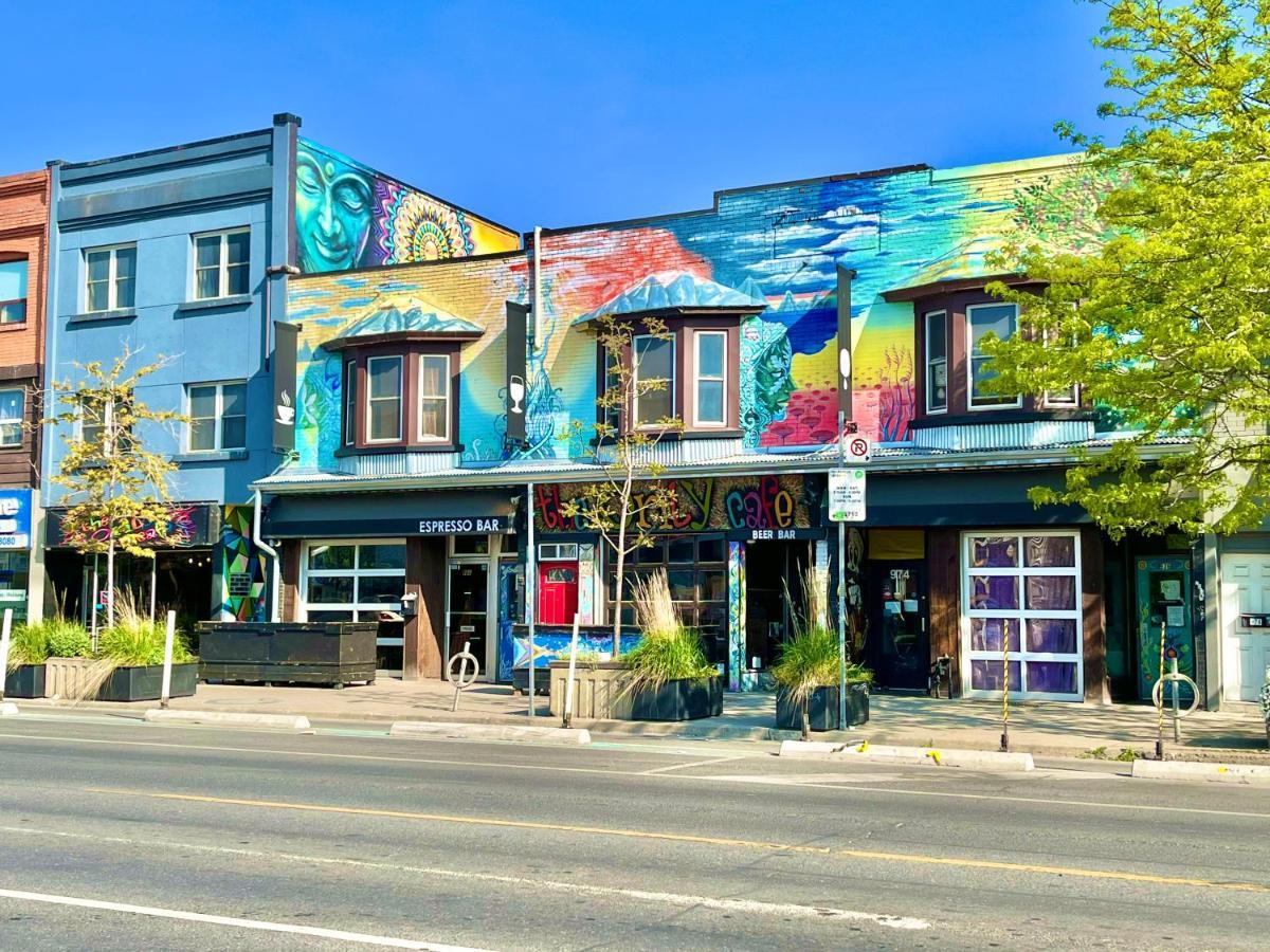 The Only Backpacker'S Inn (Adults Only) Toronto Exterior foto